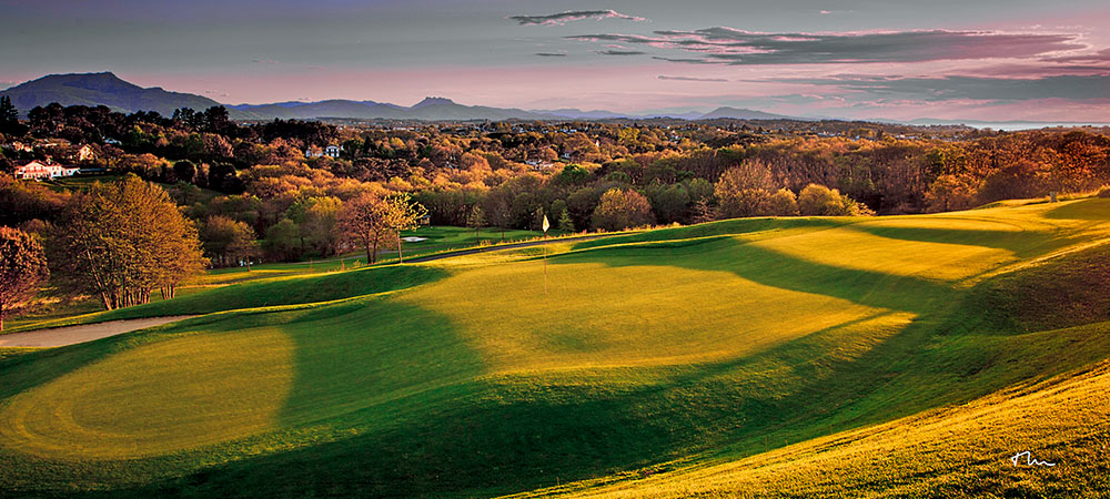 golf pays basque